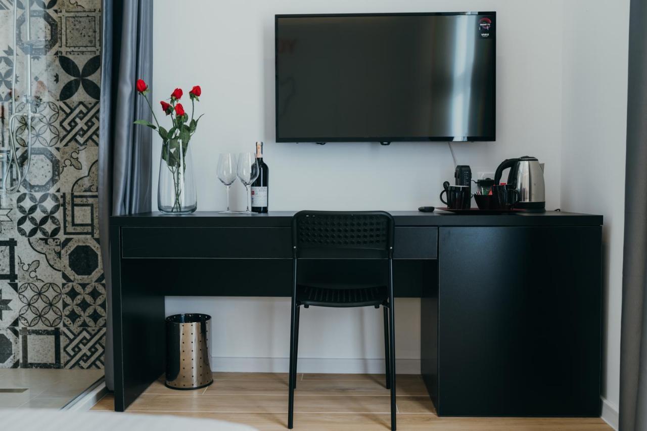 Poppy Downtown Suites Sarajevo Σαράγεβο Εξωτερικό φωτογραφία